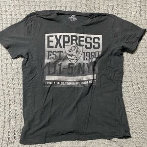Men’s Express Short Sleeve Graphic Tee